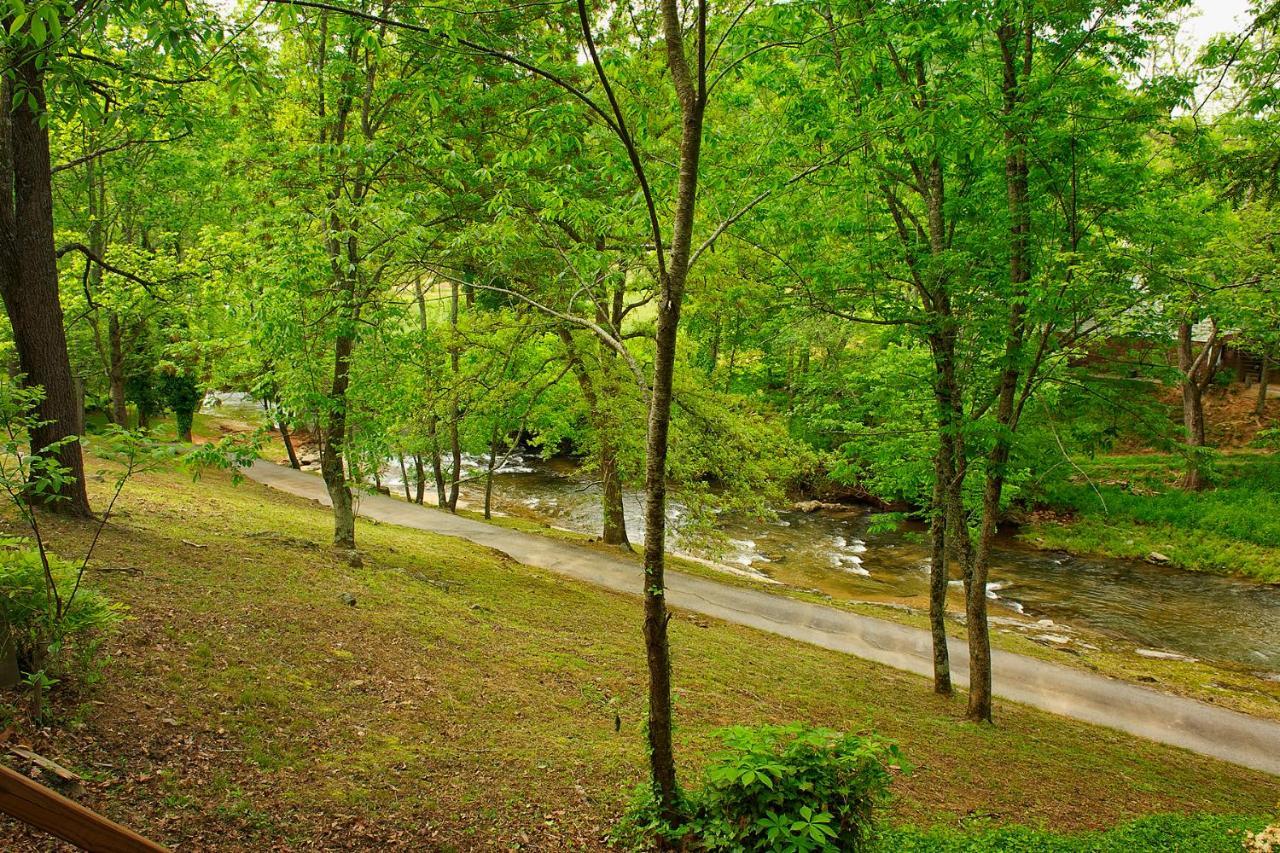 Parque de vacaciones Mountain Springs Candler
